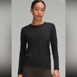 Lululemon size 8 black swiftly long sleeve shirt